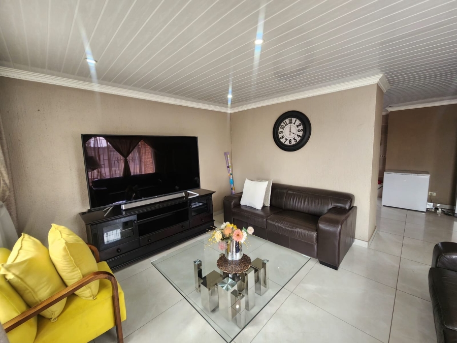 3 Bedroom Property for Sale in Boitekong Ext 3 North West